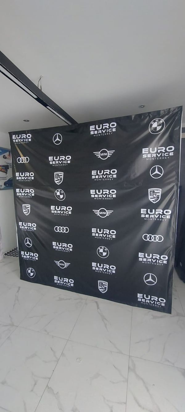 Euro Service Monterrey — Step & repeat multimarca premium producido por Punto Clave en Monterrey
