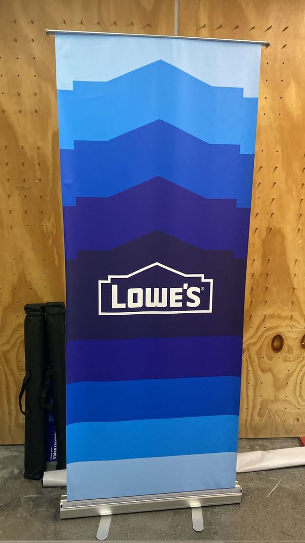 Lowe's — Roll-up corporativo producido por Punto Clave en Monterrey