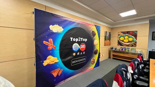 OXXO · Top2Top — Convención en sala plenaria producido por Punto Clave en Monterrey