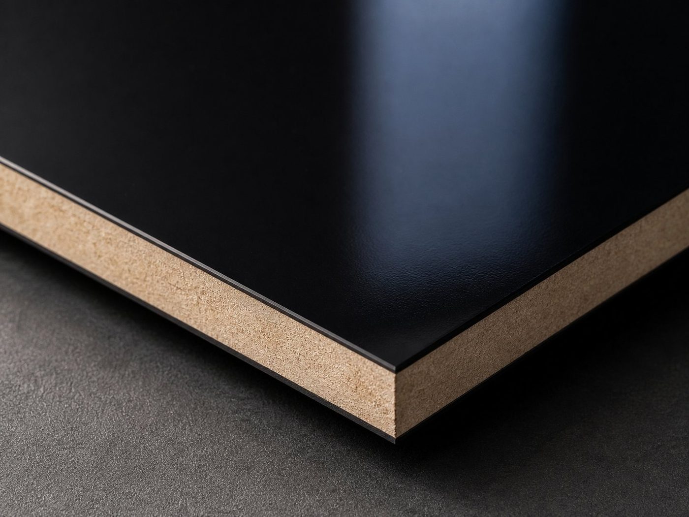 MDF melamínico negro lacado para corte con router CNC - Punto Clave Monterrey