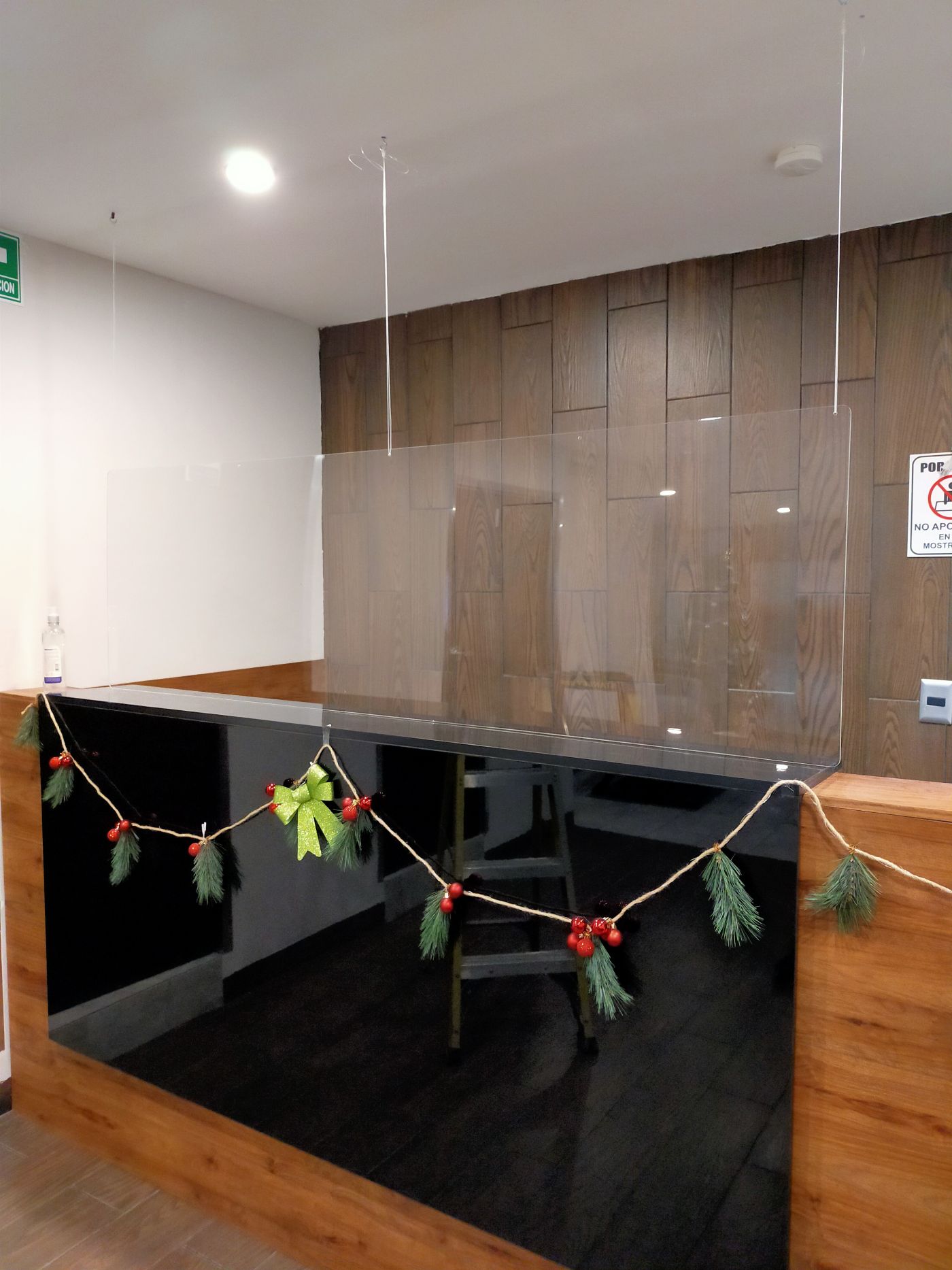 Trabajo de acrílico hecho en Monterrey