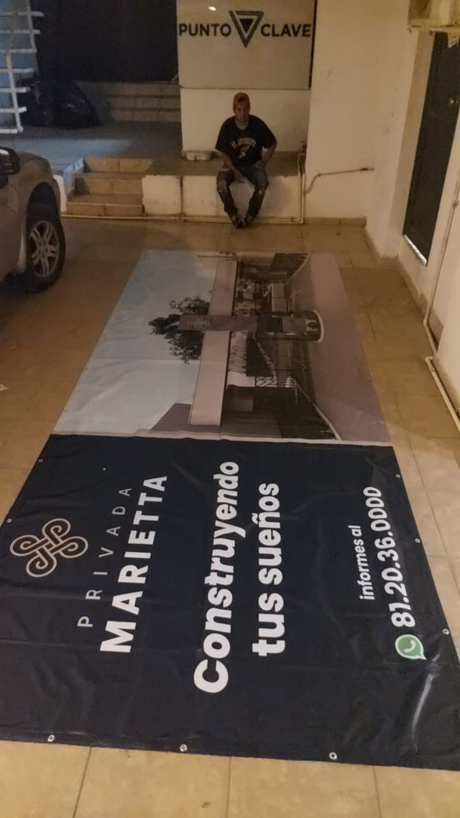 Marietta — lona de obra en gran formato, producida por Punto Clave en Monterrey