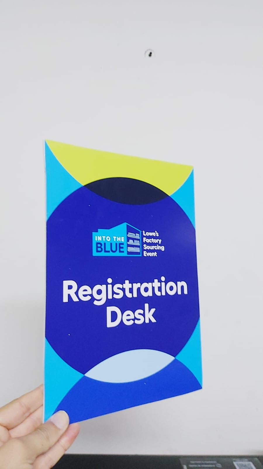 Registration Desk — señal de registro para evento, producido por Punto Clave en Monterrey